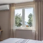 Apartment Vista Mare *