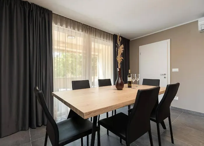 Vista Mare Пореч